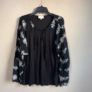 En Elle XL black long sleeve top